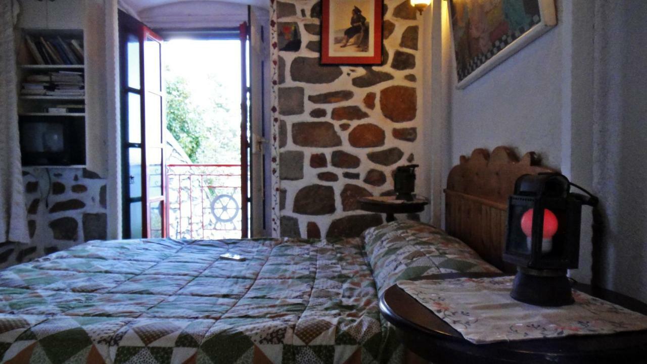 Tramontana Villa Hydra  Exteriör bild