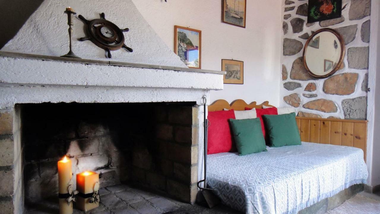 Tramontana Villa Hydra  Exteriör bild
