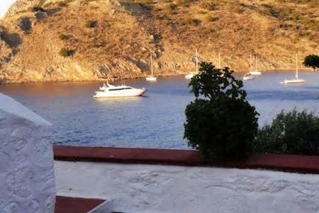 Tramontana Villa Hydra  Exteriör bild