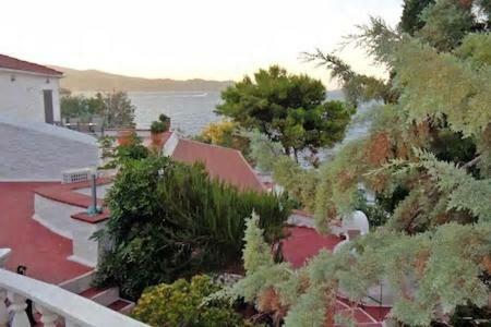 Tramontana Villa Hydra  Exteriör bild